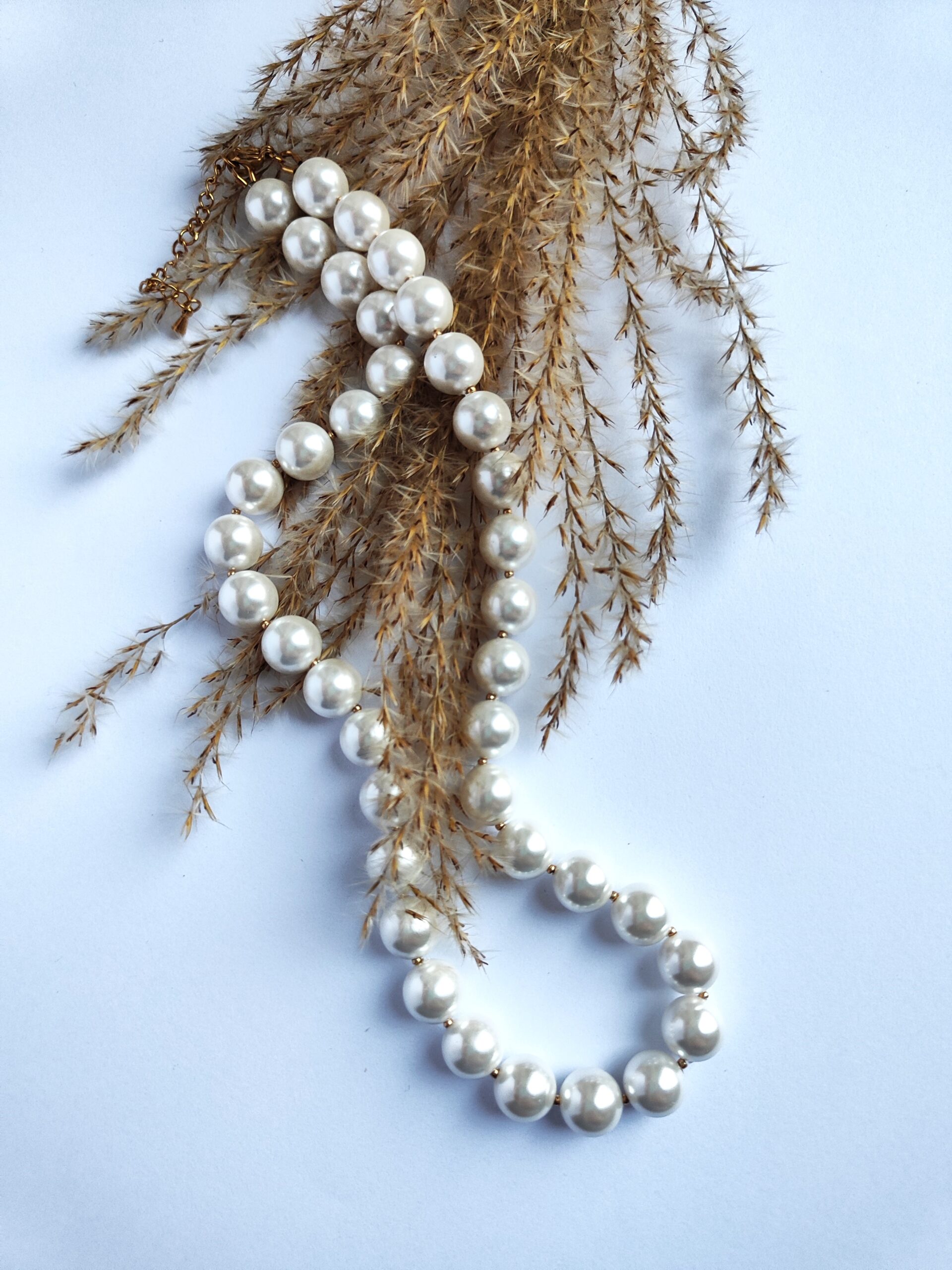 Perlų masės vėrinys