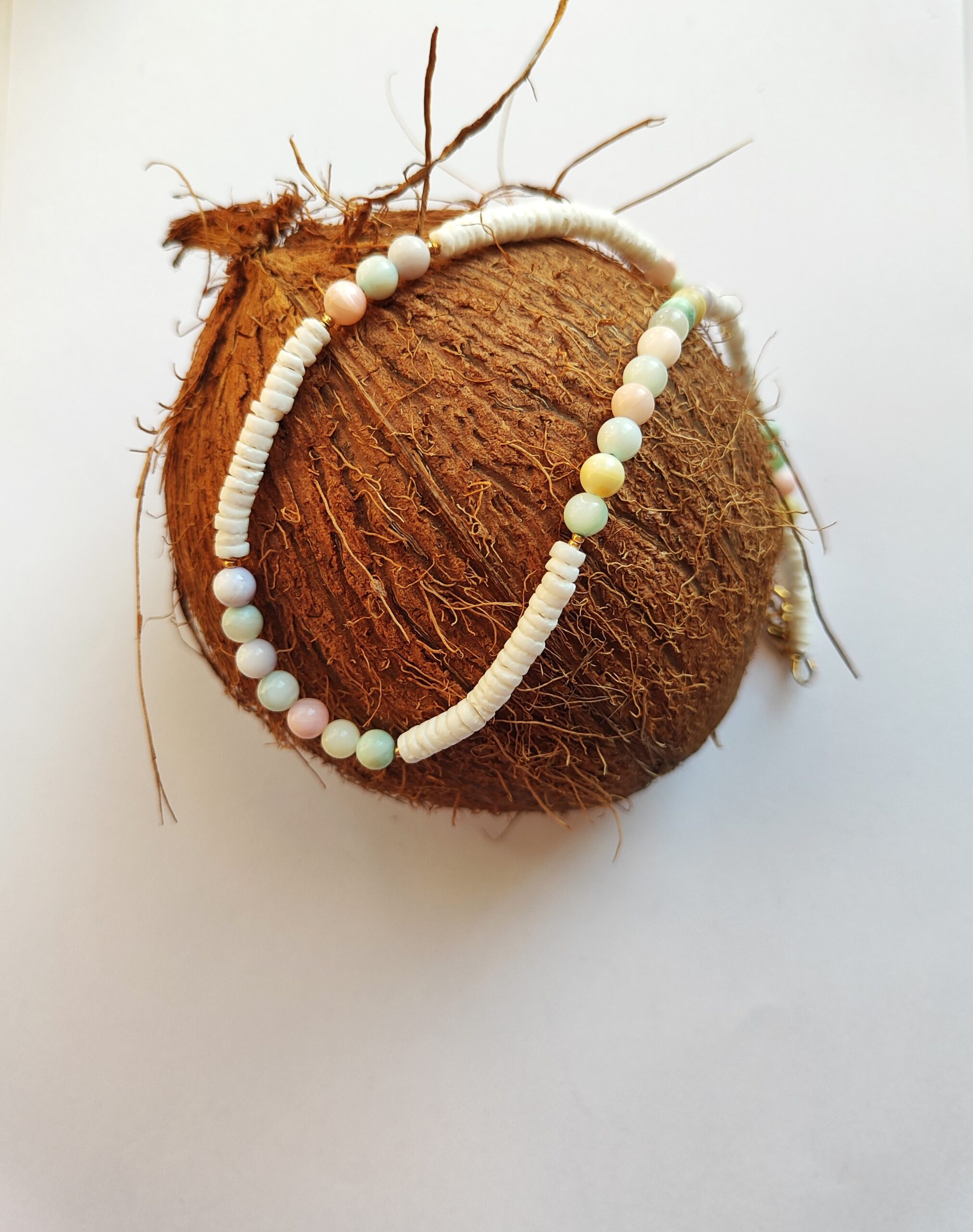 Žaismingas kriauklės vėrinys