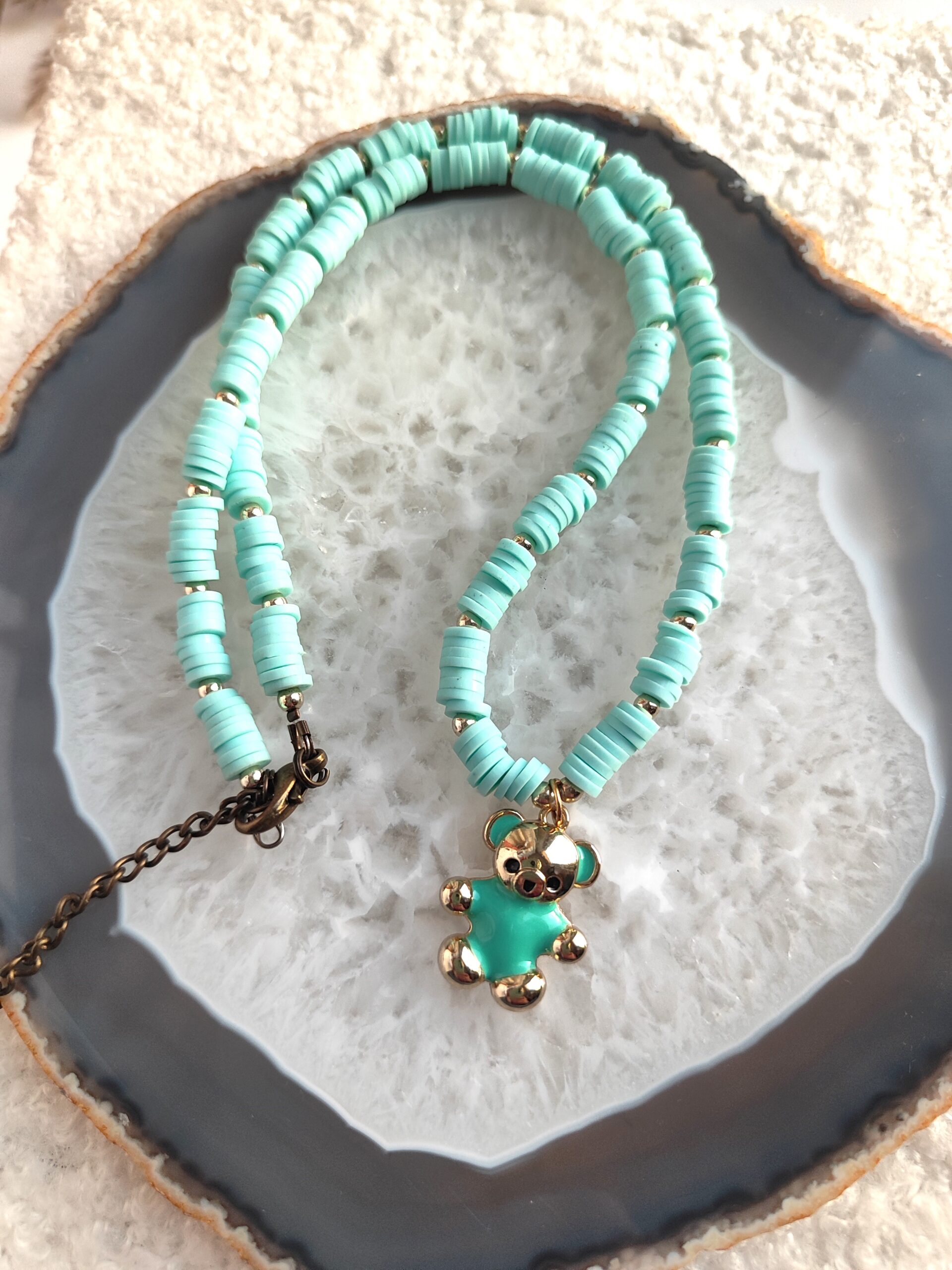 Polimerinio molio vėrinukas su meškučiu