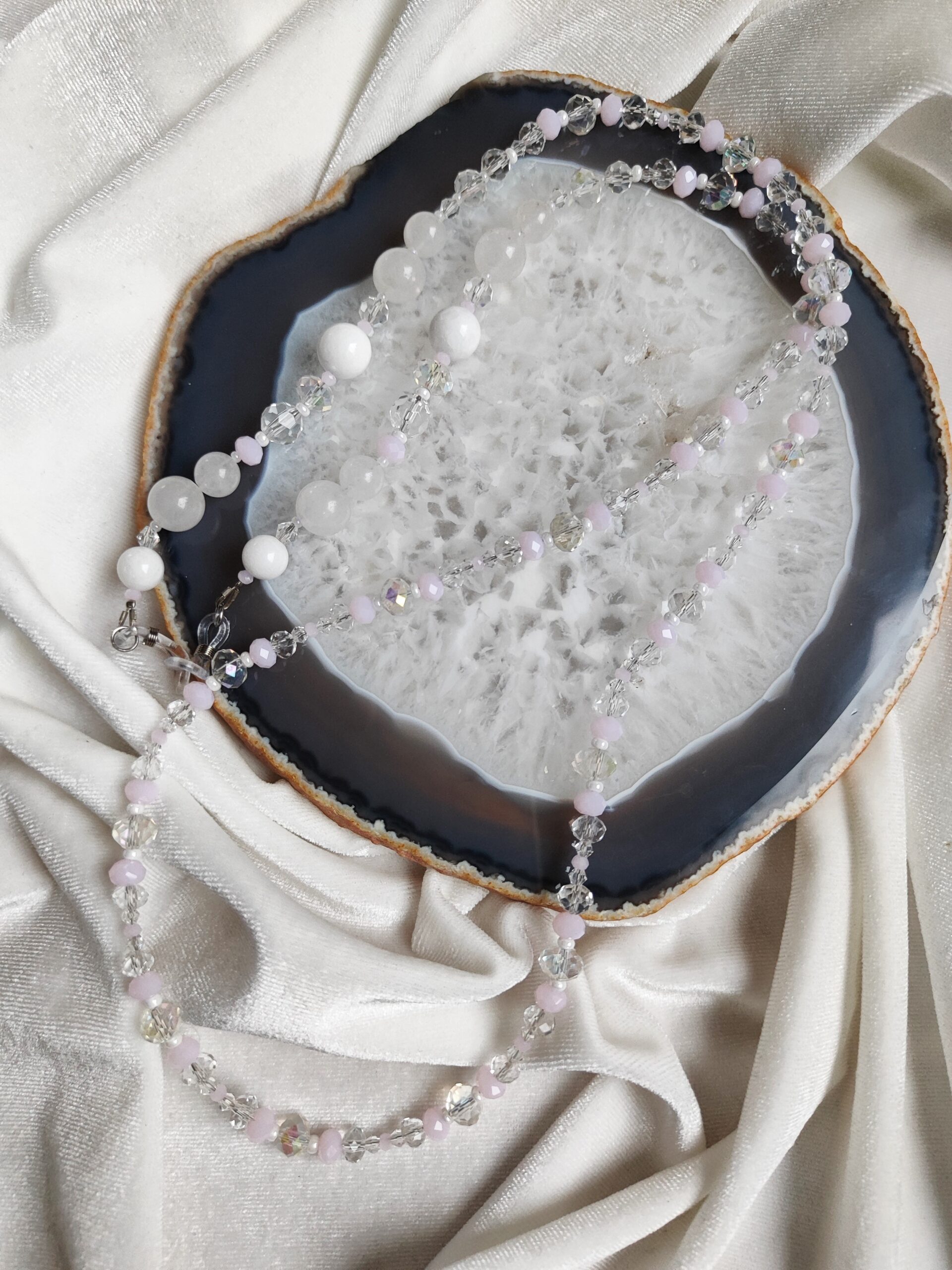 Stiklo kristalų akinių grandinėlė