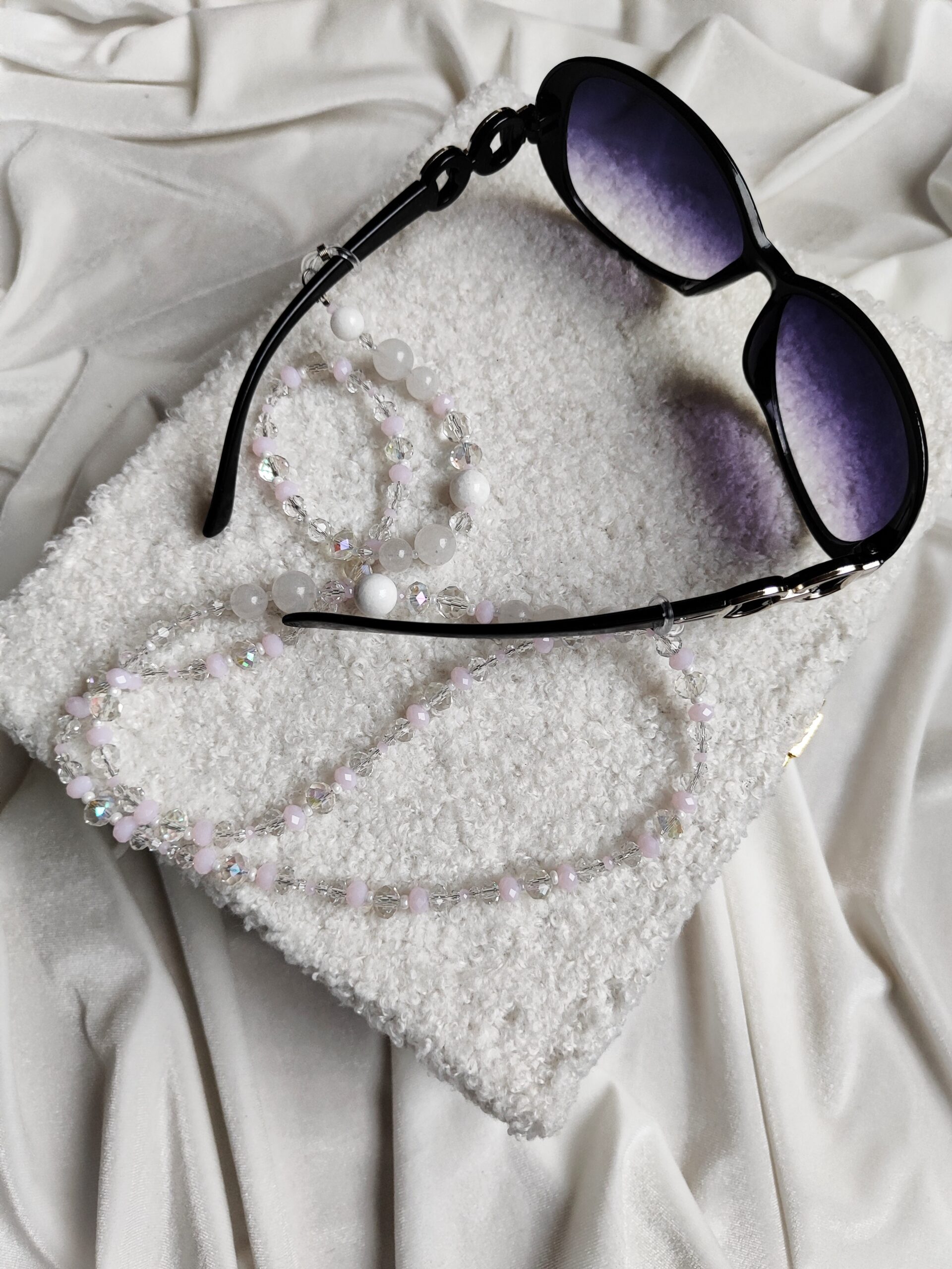 Stiklo kristalų akinių grandinėlė