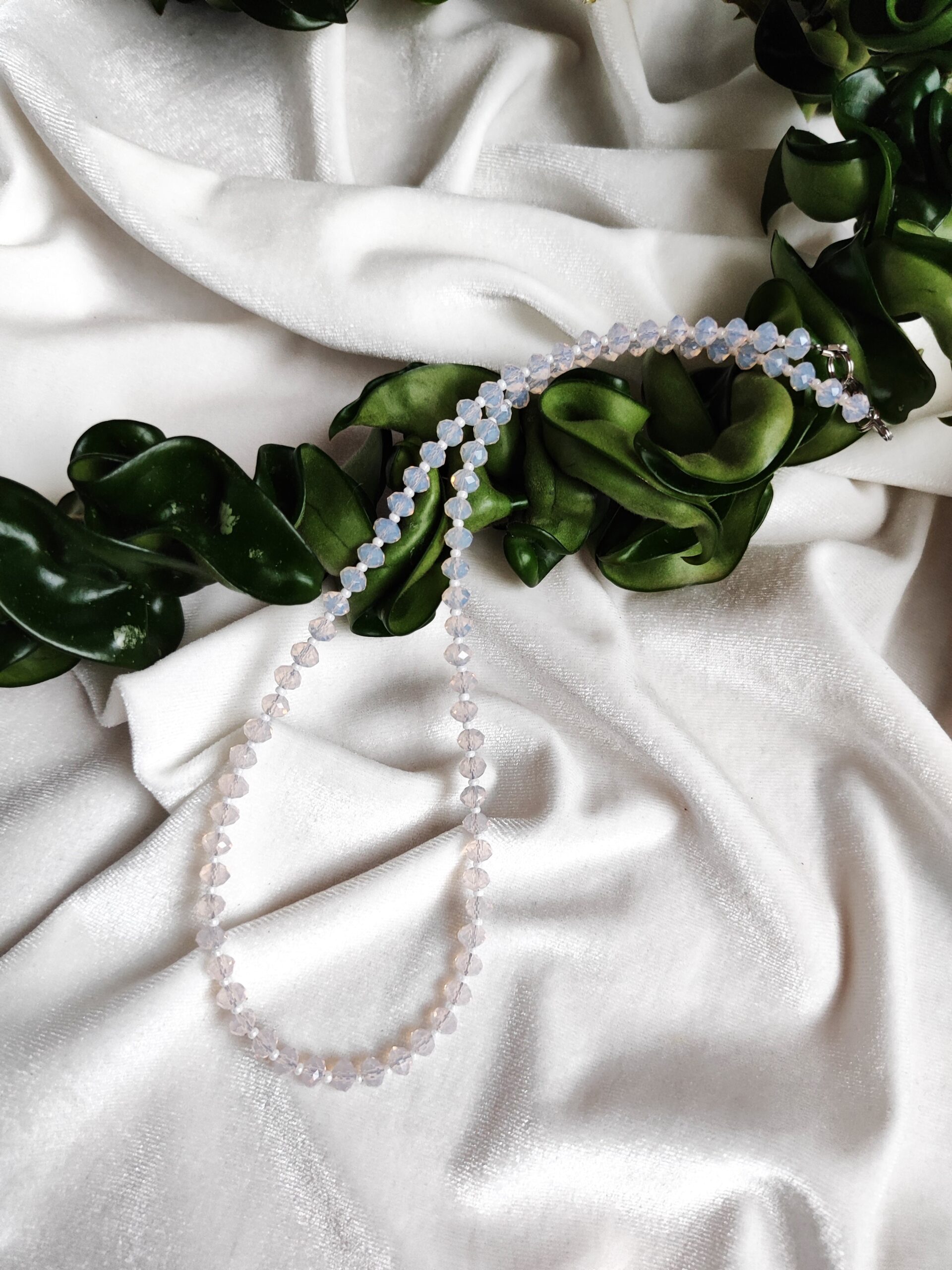 Švelnios rožinės spalvos vėrinys