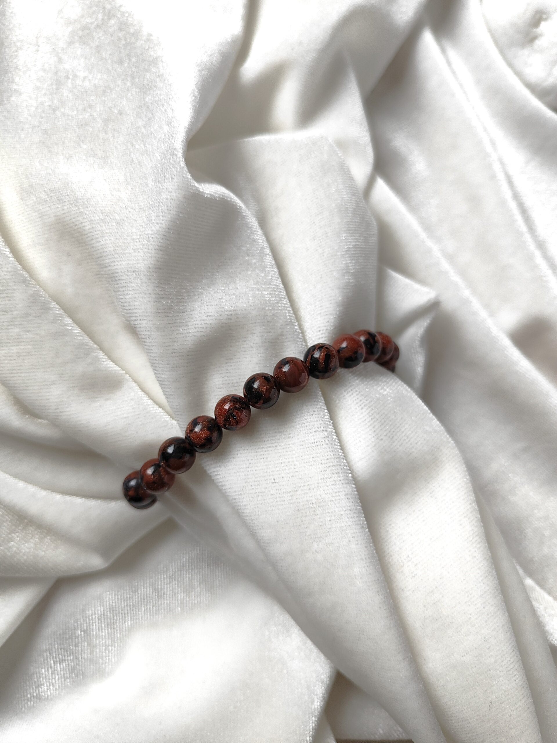 Kairo ir saulės akmens apyrankė