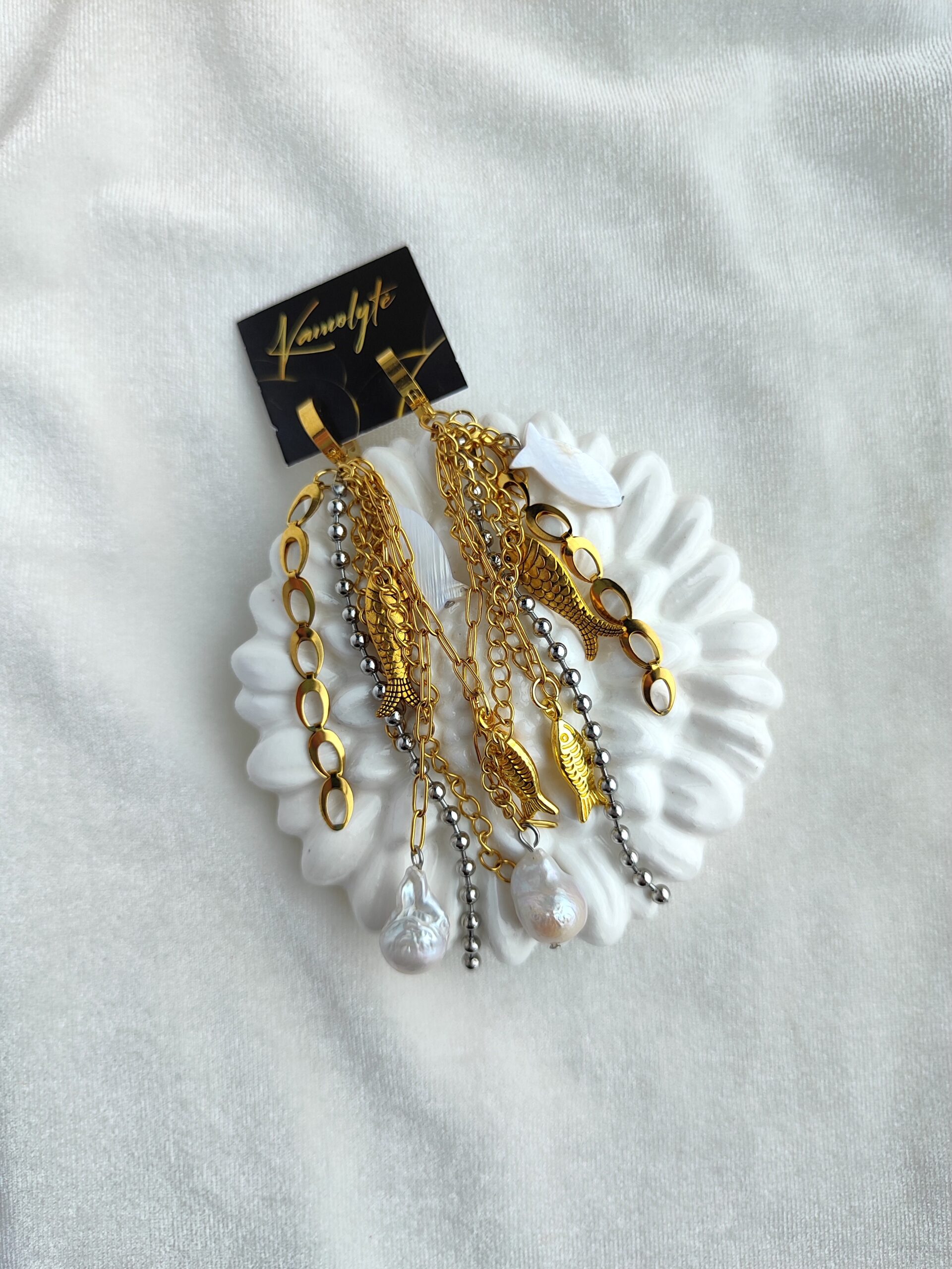 Išskirtiniai, ilgi auskarai