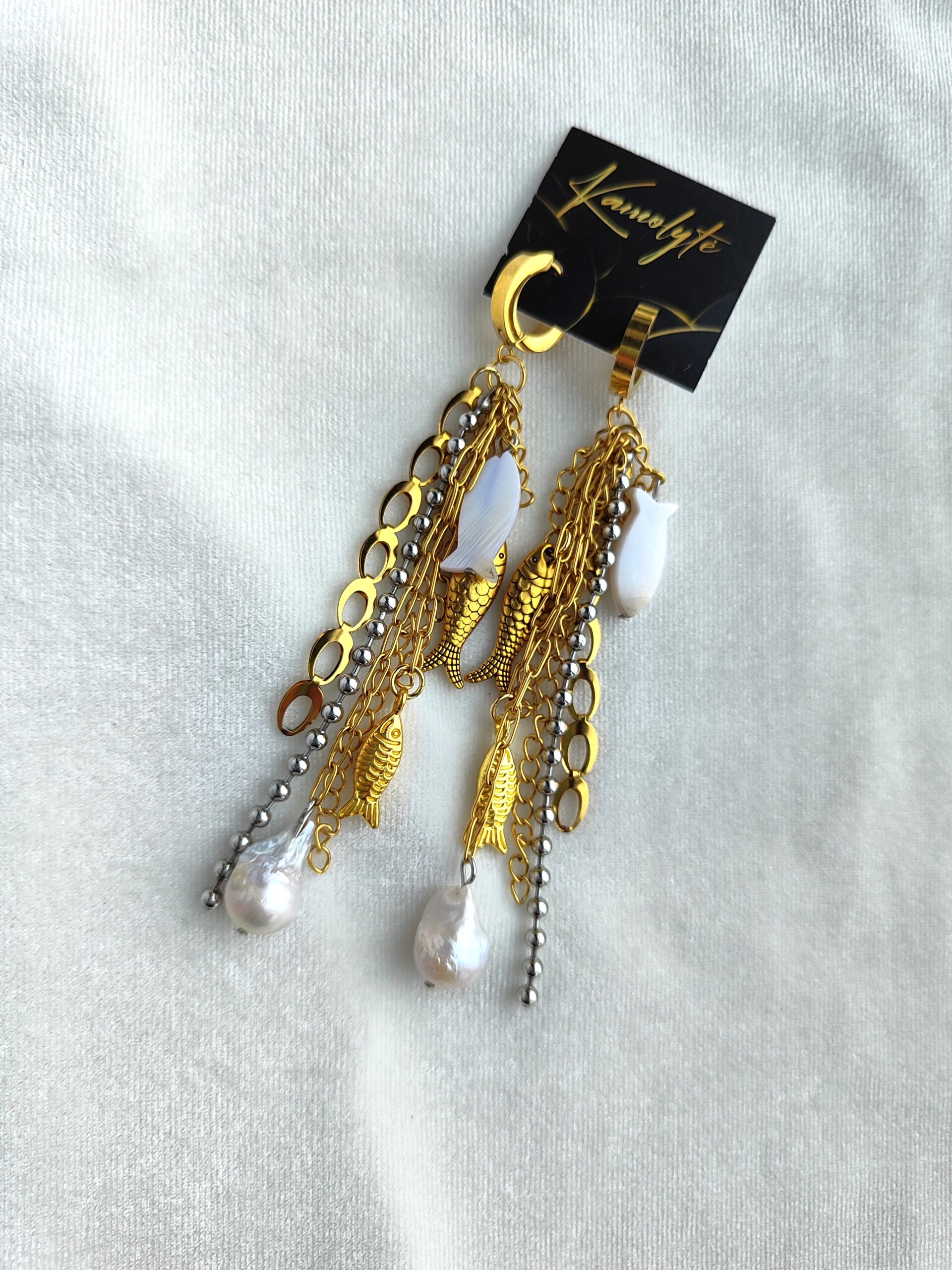 Išskirtiniai, ilgi auskarai