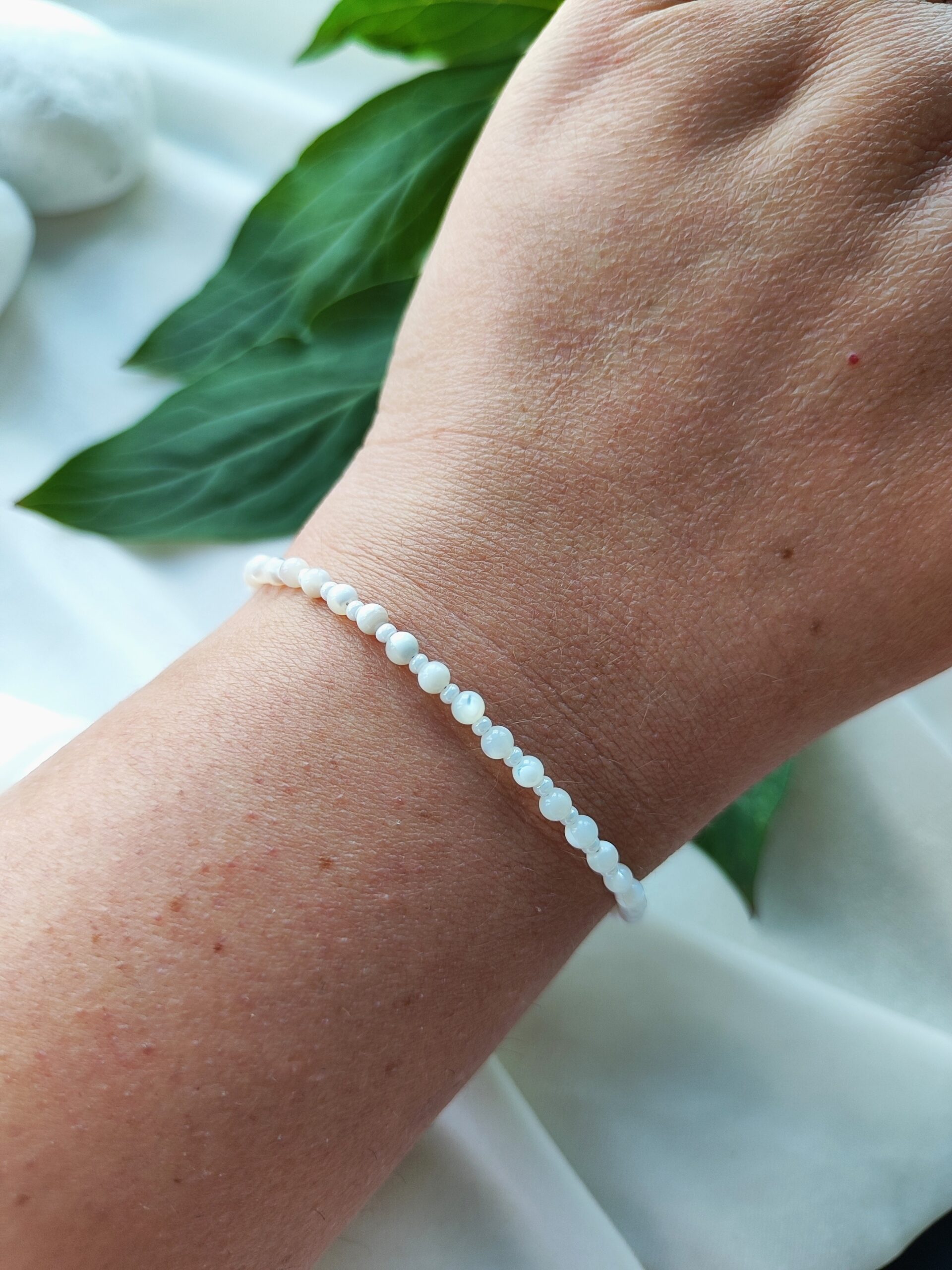 Smulki kriauklės apyrankė