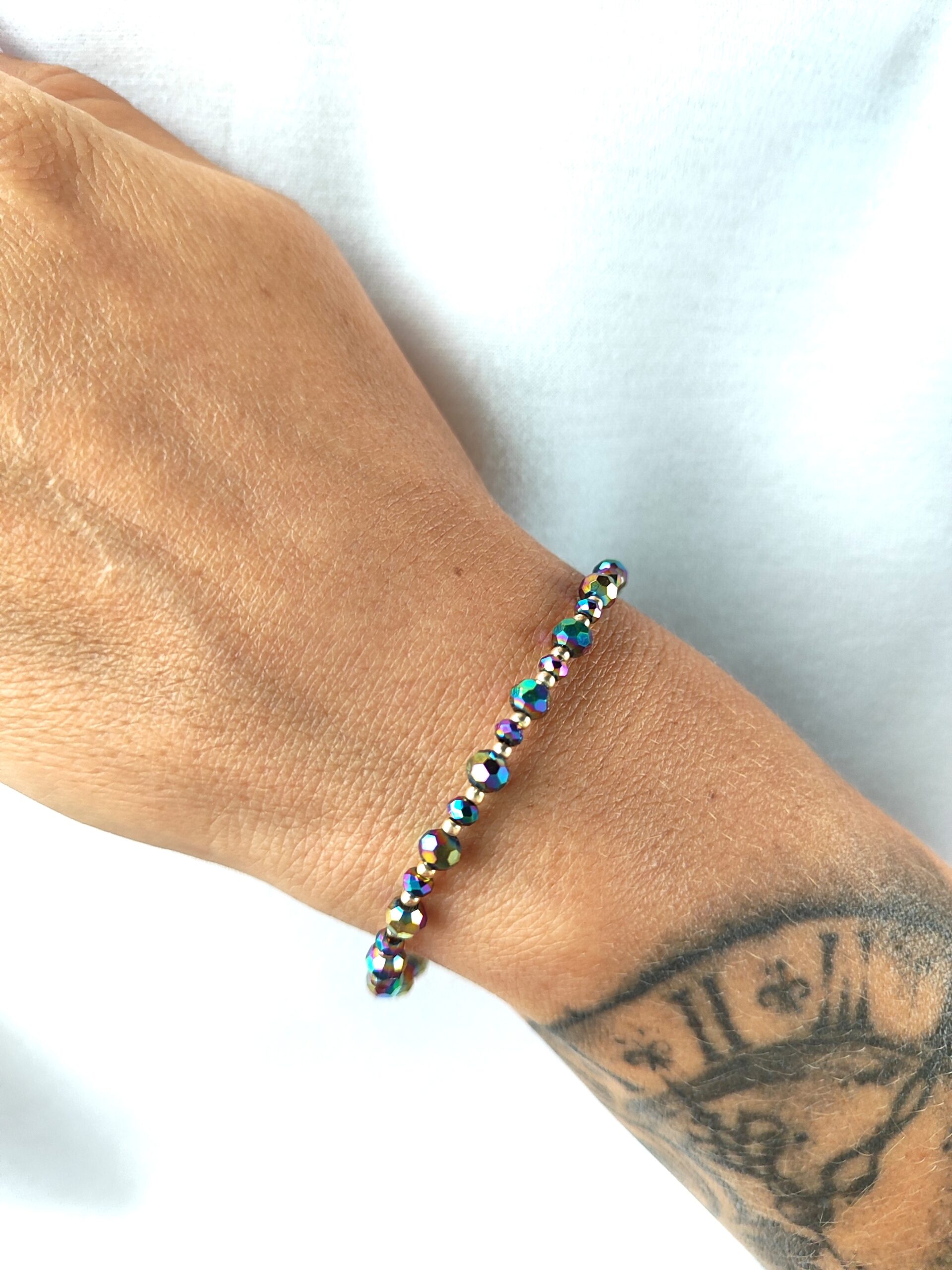 Marga kristalų apyrankė