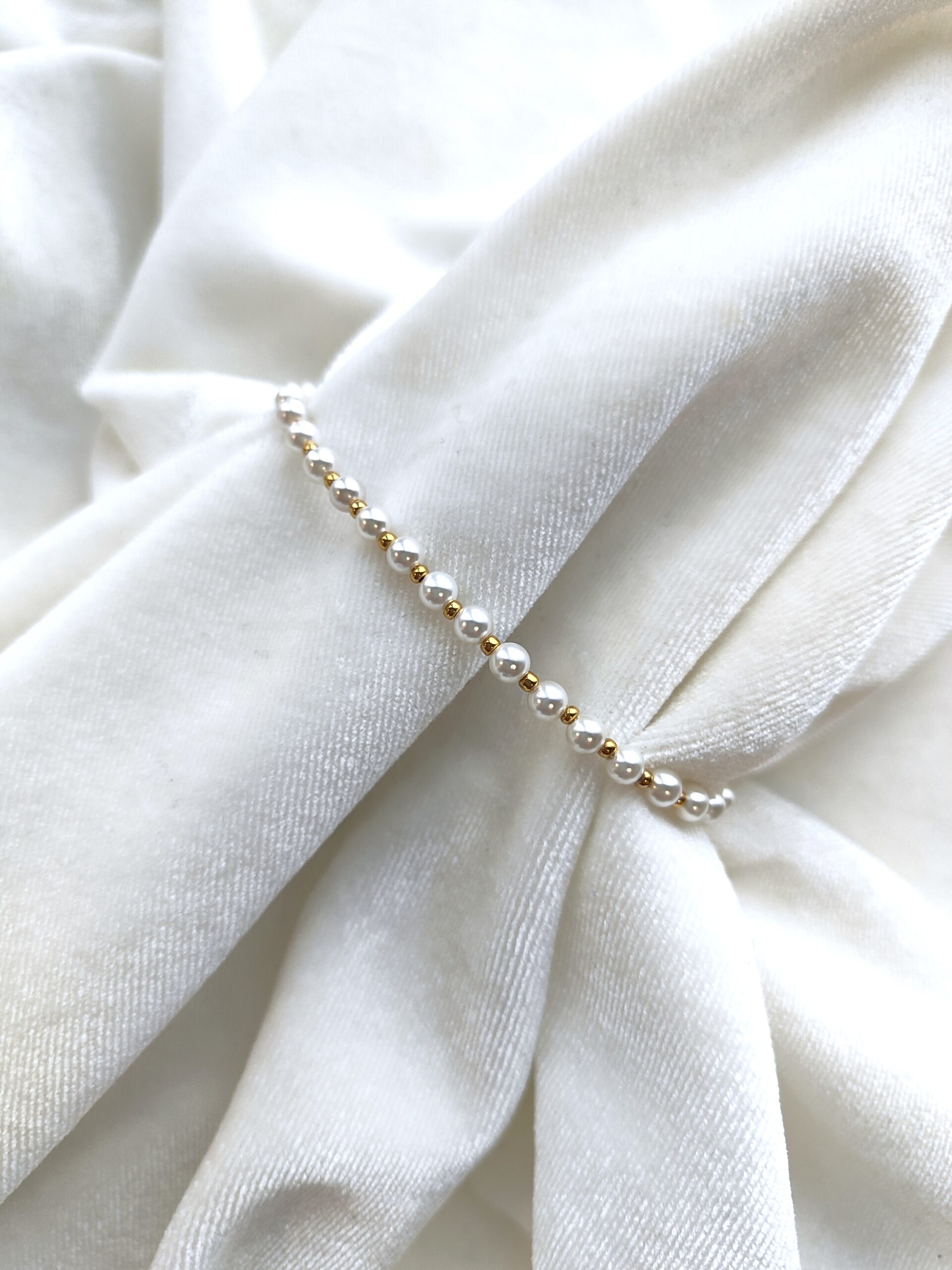 Daili moteriška apyrankė