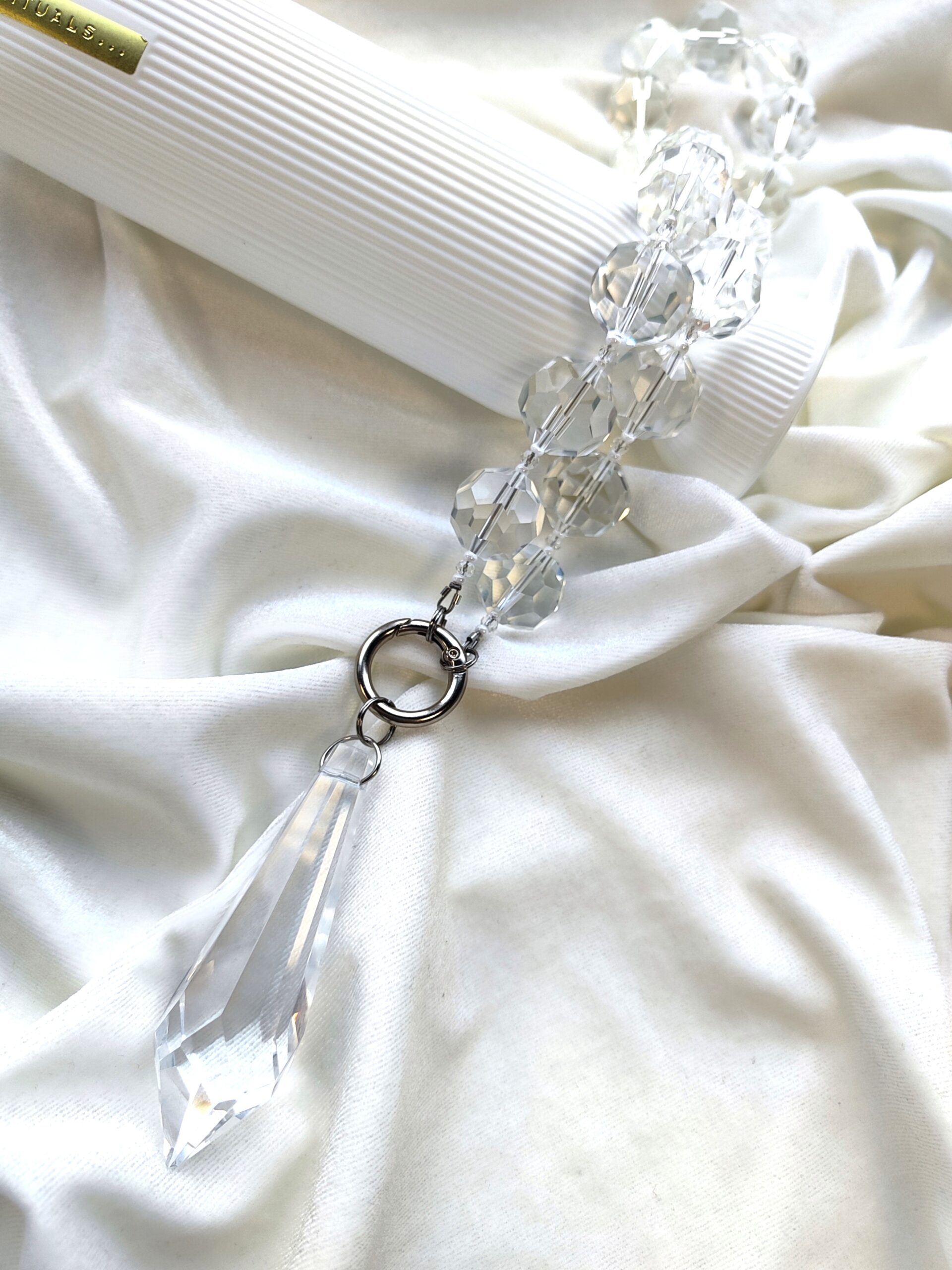 Stambus, skaidraus stiklo vėrinys