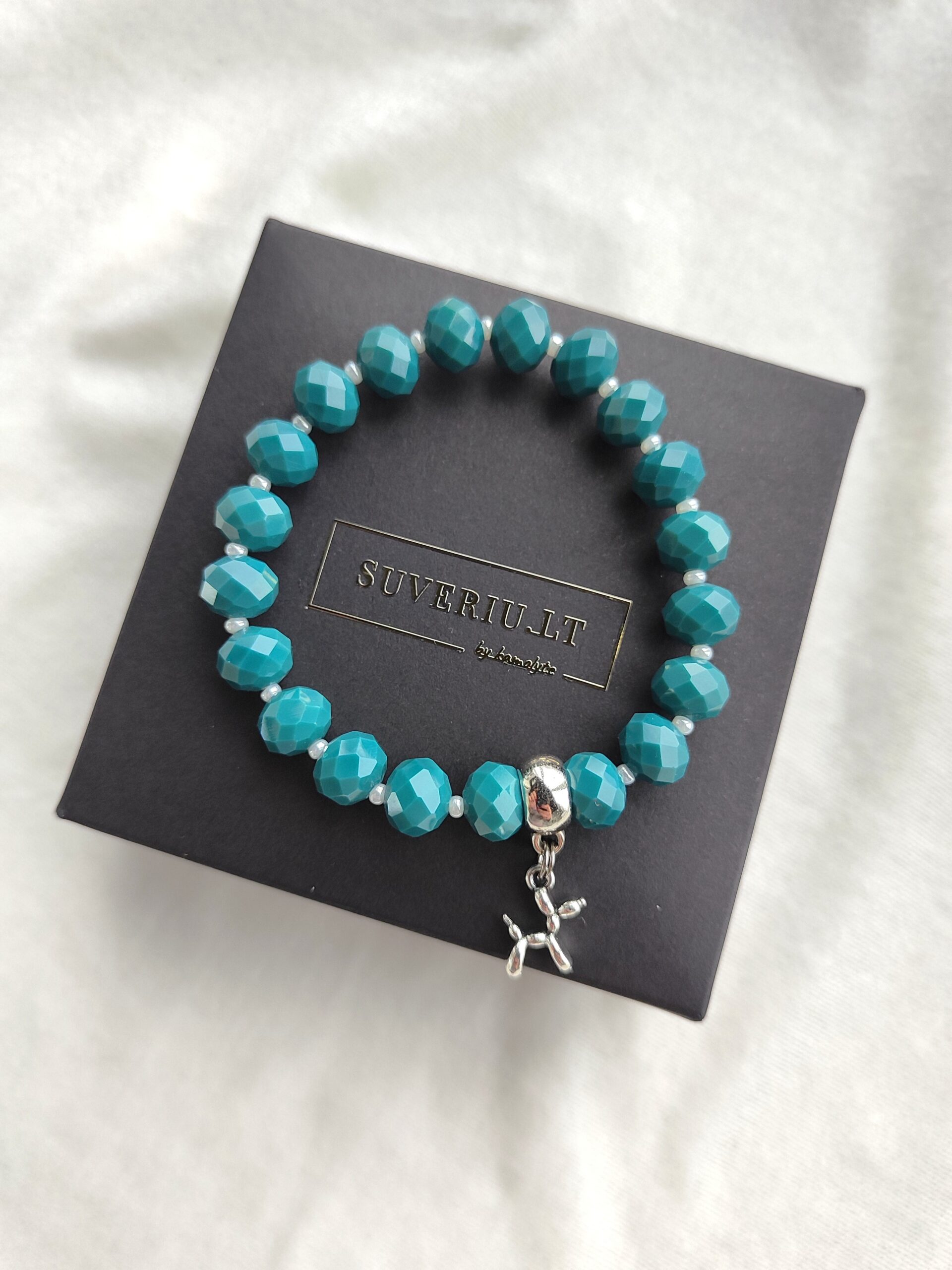 Stiklo kristalų apyrankė su pakabuku